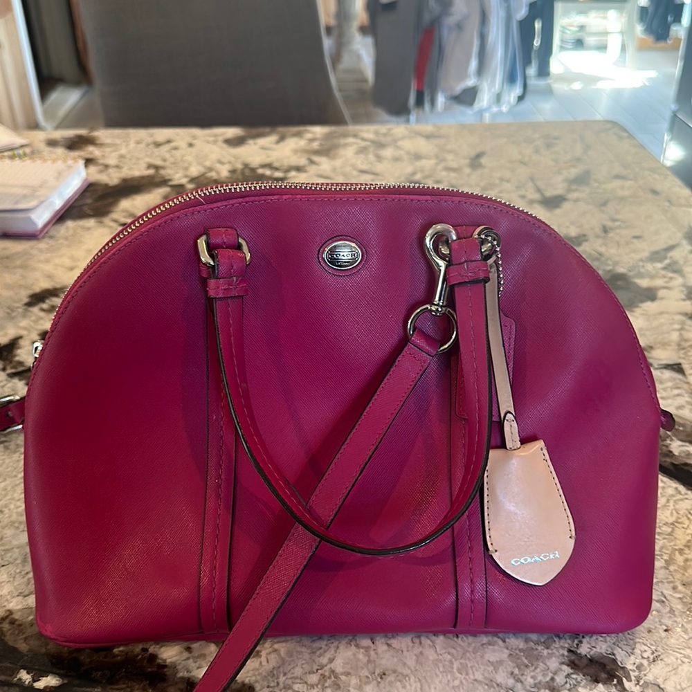 WOMENS USED COACH BAG